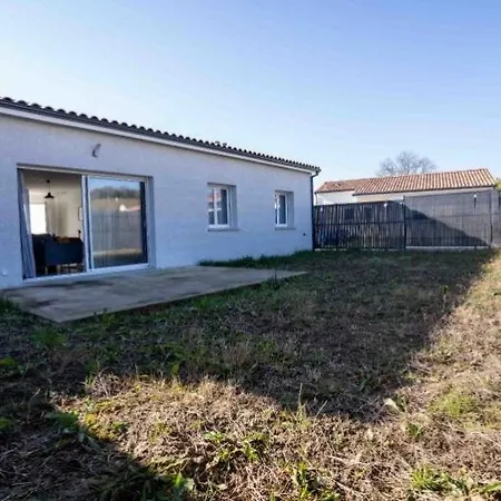 Apartman La Giroussinaise
